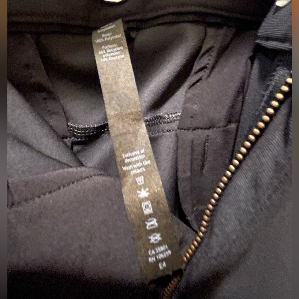 Lululemon Men’s Commission Slim Pant